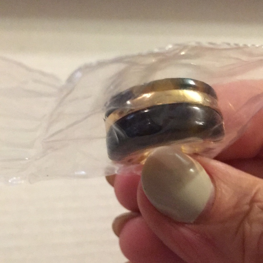 Avon Baja Vista Ring Size 6 (M)